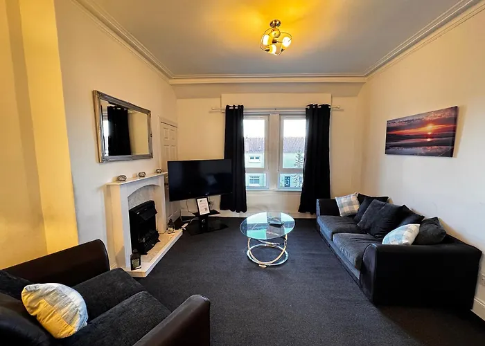 Wellesley Apartment