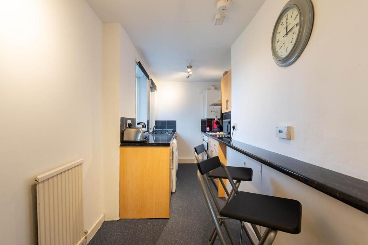 Apartment Wellesley