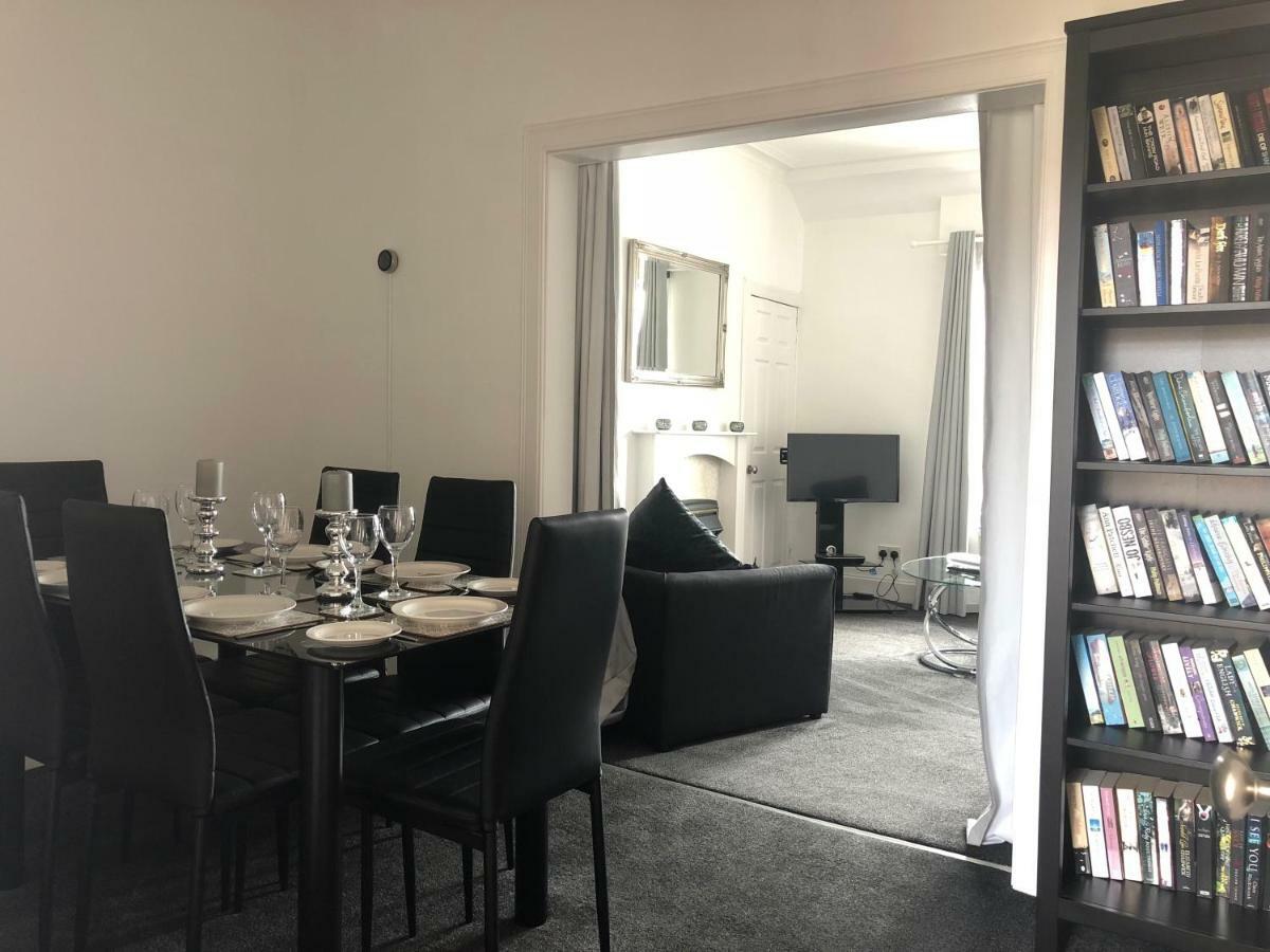 Wellesley Apartment